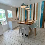 Maison De Avec Spa/jacuzzi A 250 M De La * Ла-Транш-сюр-Мер